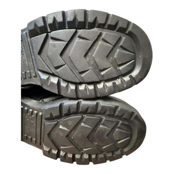 Dr Martens 10 Eye Cap Toe Platform Combat Boot 10934 Women US Size 10 - Picture 6 of 8